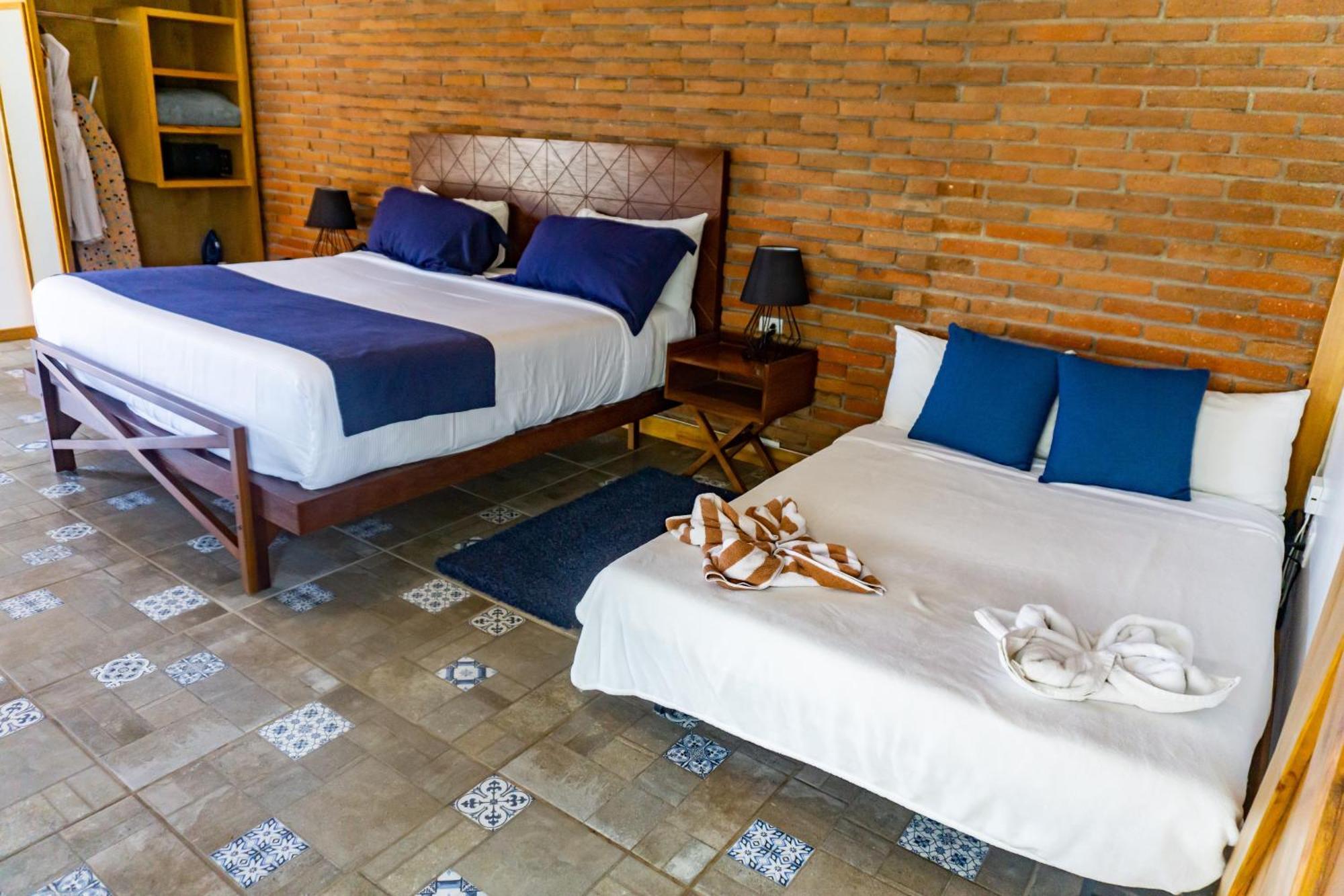 Ojo Azul Resort Вальє-де-Гуадалупе Екстер'єр фото