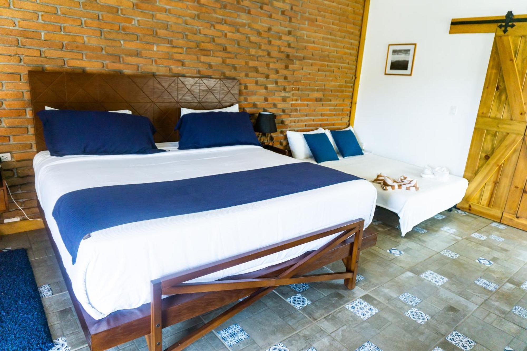 Ojo Azul Resort Вальє-де-Гуадалупе Екстер'єр фото